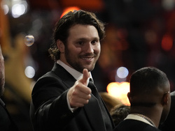 Super Bowl Honors Football