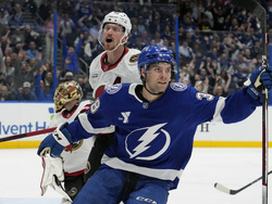 Senators Lightning Hockey