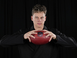 Super Bowl Honors Football