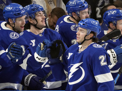 Senators Lightning Hockey