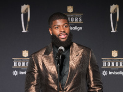 Super Bowl Honors Football