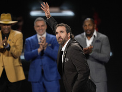 Super Bowl Honors Football