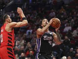 Kings Trail Blazers Basketball