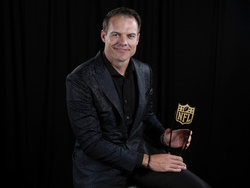 Super Bowl Honors Football
