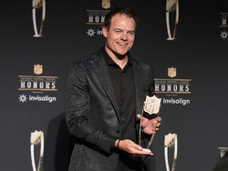 Super Bowl Honors Football
