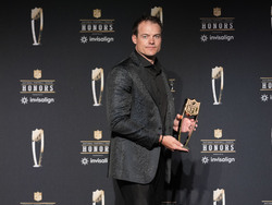 Super Bowl Honors Football
