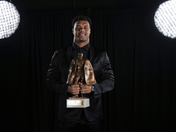 Super Bowl Honors Football