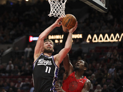 Kings Trail Blazers Basketball