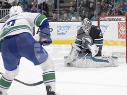 Canucks Sharks Hockey