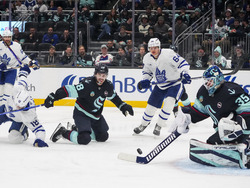Maple Leafs Kraken Hockey