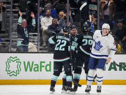 Maple Leafs Kraken Hockey