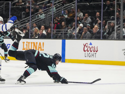 Maple Leafs Kraken Hockey