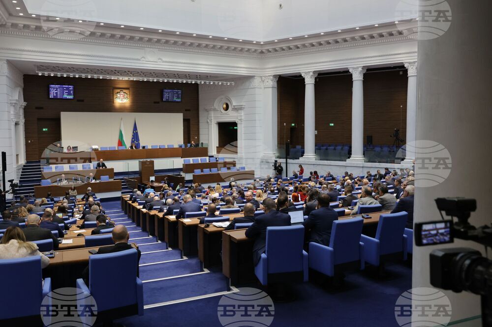 Министър-председателят Росен Желязков и вицепремиерите отговарят на актуални въпроси на народни представители