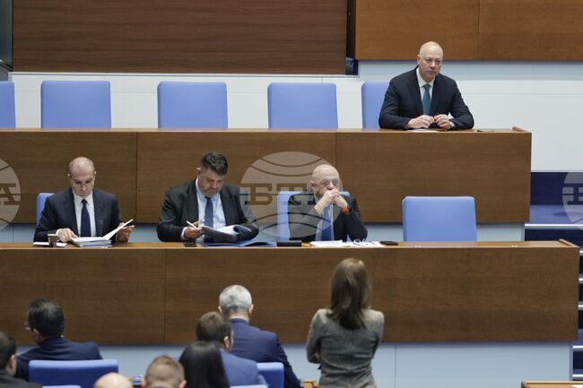 Не очаквам да има плащане по втория транш от НПВУ за България, каза вицепремиерът Томислав Дончев