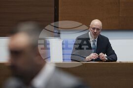 Парламент - парламентарен контрол