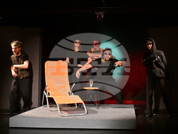 Монтана - театър - премиера