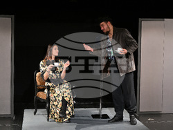 Монтана - театър - премиера