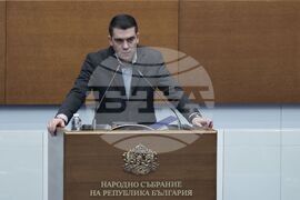 Парламент - парламентарен контрол