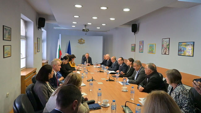 АОБР настоява за стратегическо преосмисляне на държавния план-прием във висшите училища и в средното професионално образование