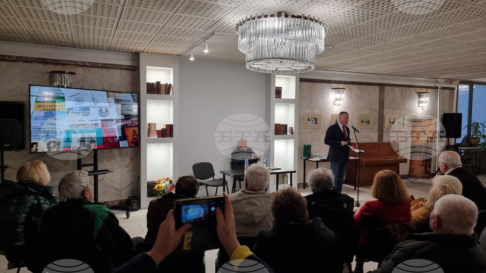 Литературна вечер с творчеството на краеведа Георги Казанджиев се проведе в Регионална библиотека „Дора Габе“ – Добрич