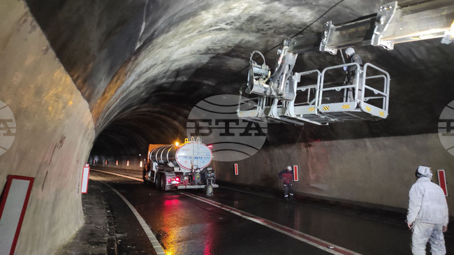 Възстановено е движението в района на тунел "Кривия", по пътя Благоевград - Кулата 