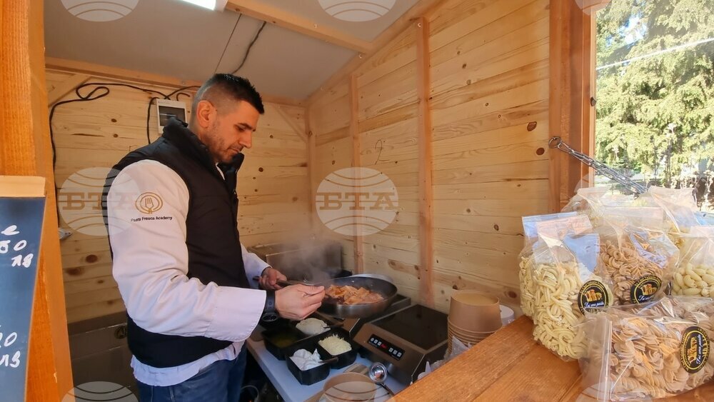 Прясно приготвени паста и суши предлага първият в Стара Загора Chef's Food Park