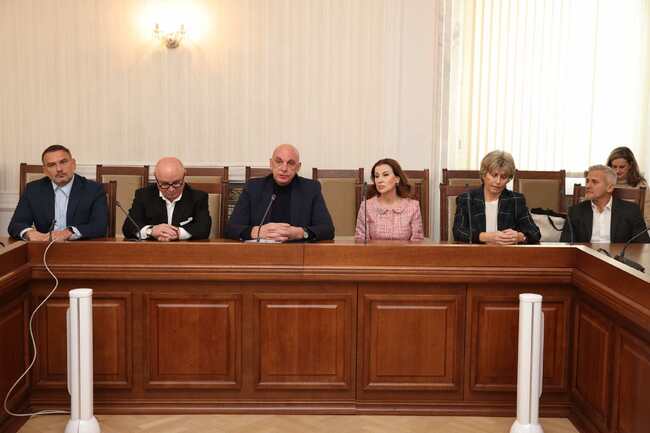 Асоциацията на българските спортни федерации проведе среща с представители на ПГ на ГЕРБ-СДС