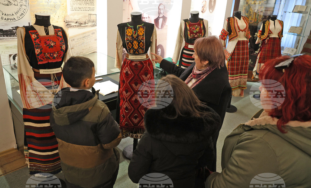 Варна - Музей на Възраждането - изложба „От Киноцентъра до музейната витрина”