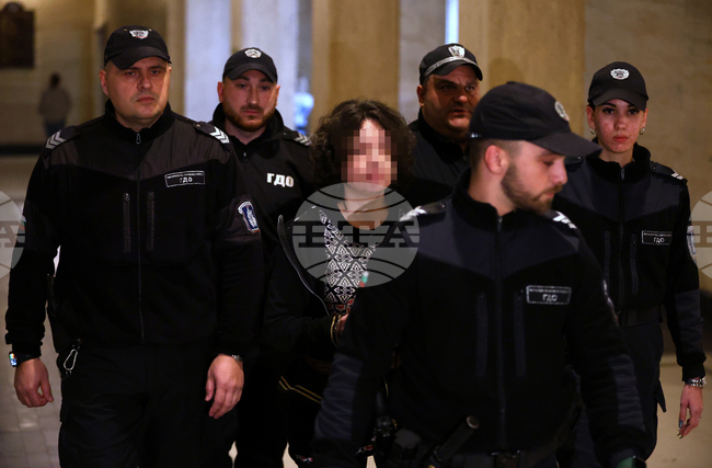 Съдебна палата - Надежда Кондева - мярка за неотклонение