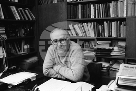 Проф. Пенчо Данчев - литературен критик