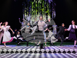 Студенти от НАТФИЗ представят „Колко е важно да бъдеш сериозен“ от Оскар Уайлд, снимка – НАТФИЗ