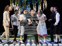 Студенти от НАТФИЗ представят „Колко е важно да бъдеш сериозен“ от Оскар Уайлд, снимка – НАТФИЗ