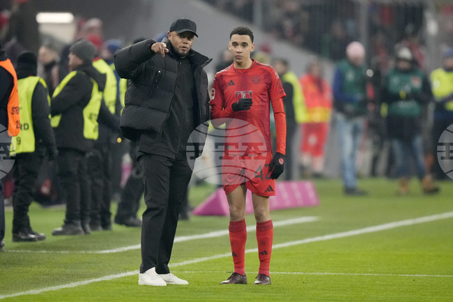 Президентът на Байерн Хайнер определя продължаването на договора на Мусала като подарък за клуба