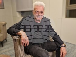 Част от артистите в мюзикъла „Парижката Света Богородица“, снимка – Даниел Димитров/БТА