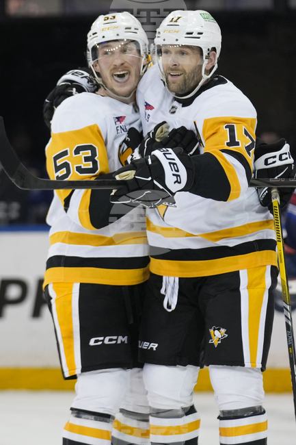 Питсбърг Пингуинс печели гостуването си на Ню Йорк Рейнджърс в НХЛ