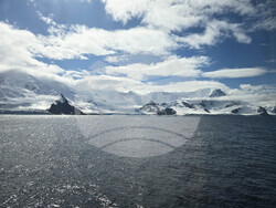 Антарктида - НИК 421 - остров Кинг Джордж