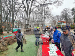 Плевен - подаряване на дръвчета - кампания