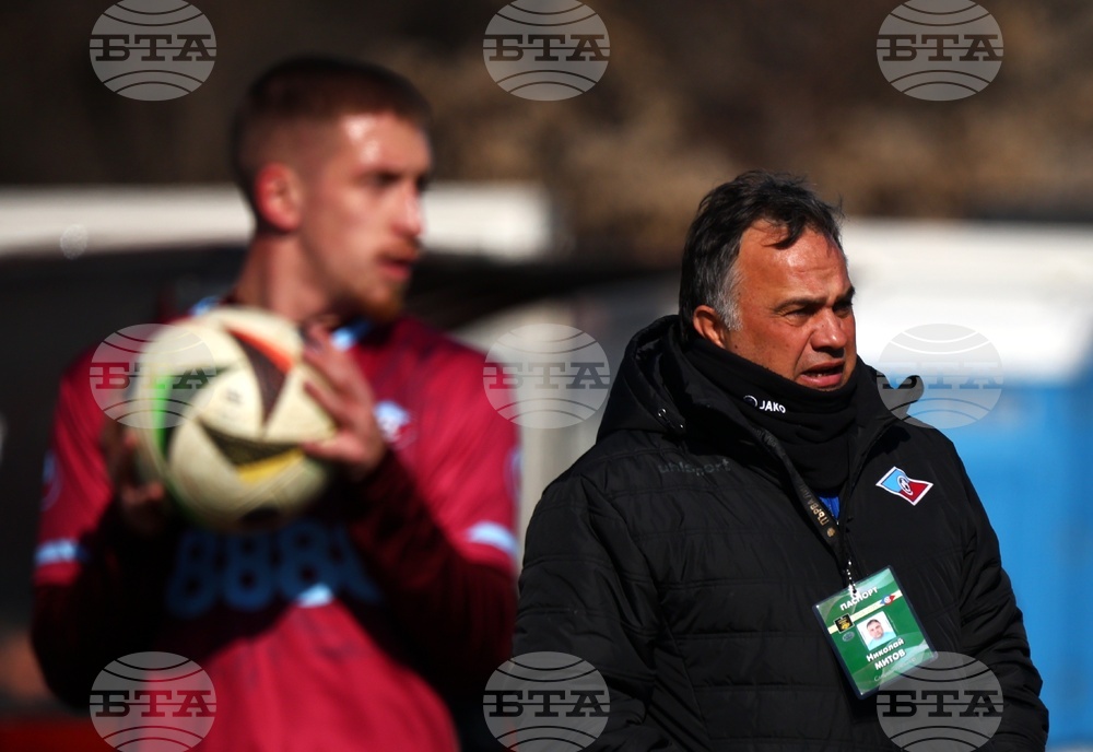 Футбол - Септември София - Николай Митов