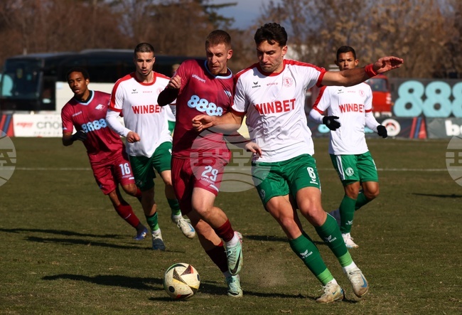 Ботев (Враца) надигра Хебър в дербито на дъното на Първа лига