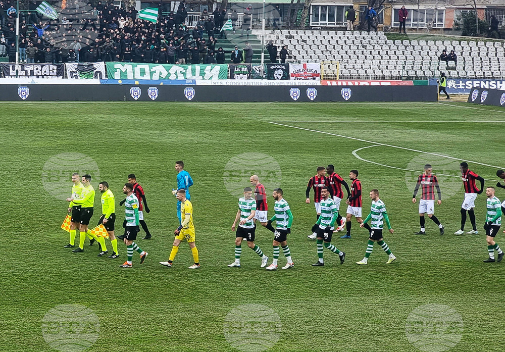 Локомотив Пловдив надигра Черно море като гост в среща от 20-ия кръг на Първа лига