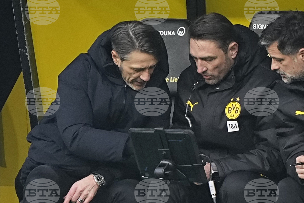 Шефовете на Борусия Дортмунд обмислят удължаване на договора на треньора Нико Ковач, работят по изходящи трансфери