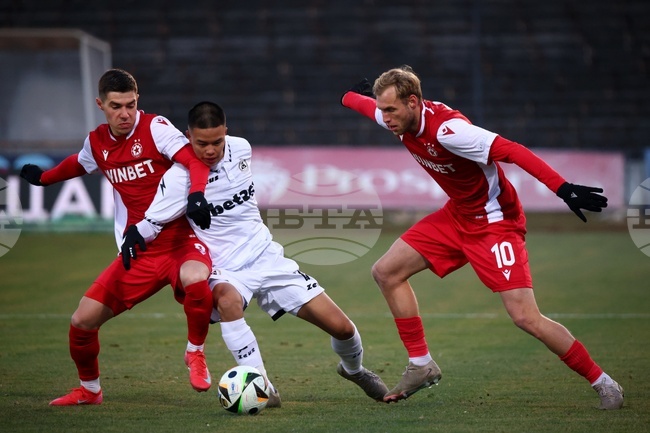 ЦСКА ще тренира едноразово преди домакинството си на Арда Кърджали