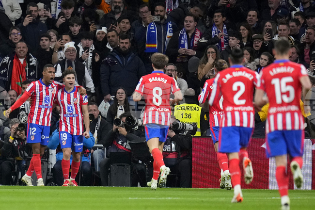 Хулиан Алварес се разписа на два пъти за успеха на Атлетико Мадрид над Валенсия в Ла Лига