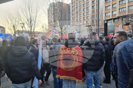 Косово - парламентарни избори - митинги - опозиция