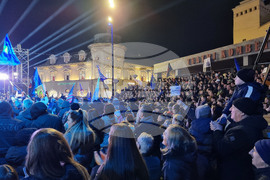 Косово - парламентарни избори - митинги - опозиция