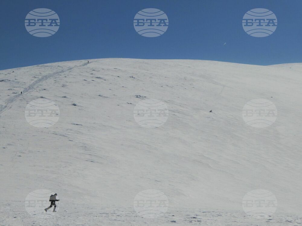 Good Mountain Hiking Conditions on Wednesday