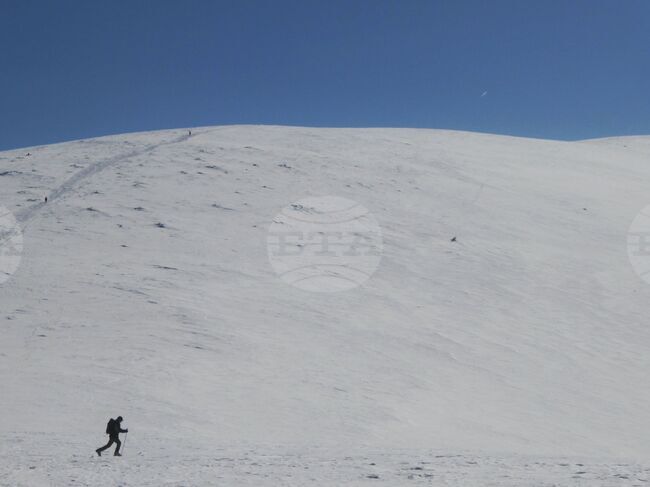 Good Mountain Hiking Conditions on Wednesday