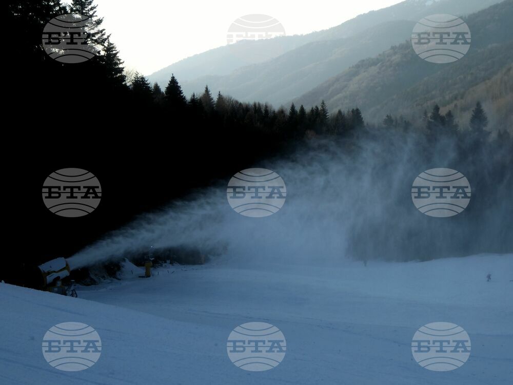 Good Mountain Hiking Conditions on Wednesday
