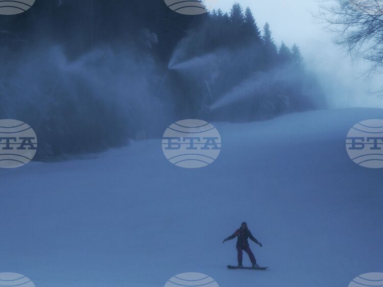 Mountain Conditions Unsuitable for Hiking, Good in Winter Resorts