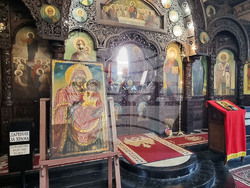 Шумен - църква „Свето Възнесение"  - неделна служба